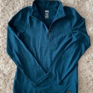 REI base layer half zip Size 10/12